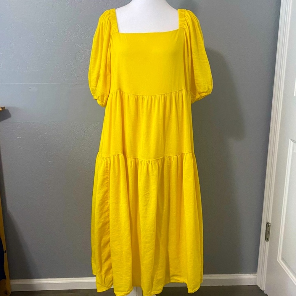 Old Navy Fall Spring Summer Yellow tiered midi dress square neck puff sleeves